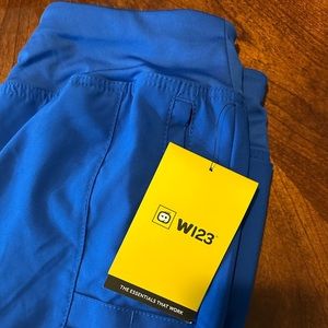 Wonder Wink Women Comfort Waist Jogger- Scrubs